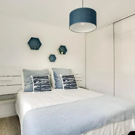 Apartment T2 Calme, Fonctionnel Et Spacieux - Proche Paris *